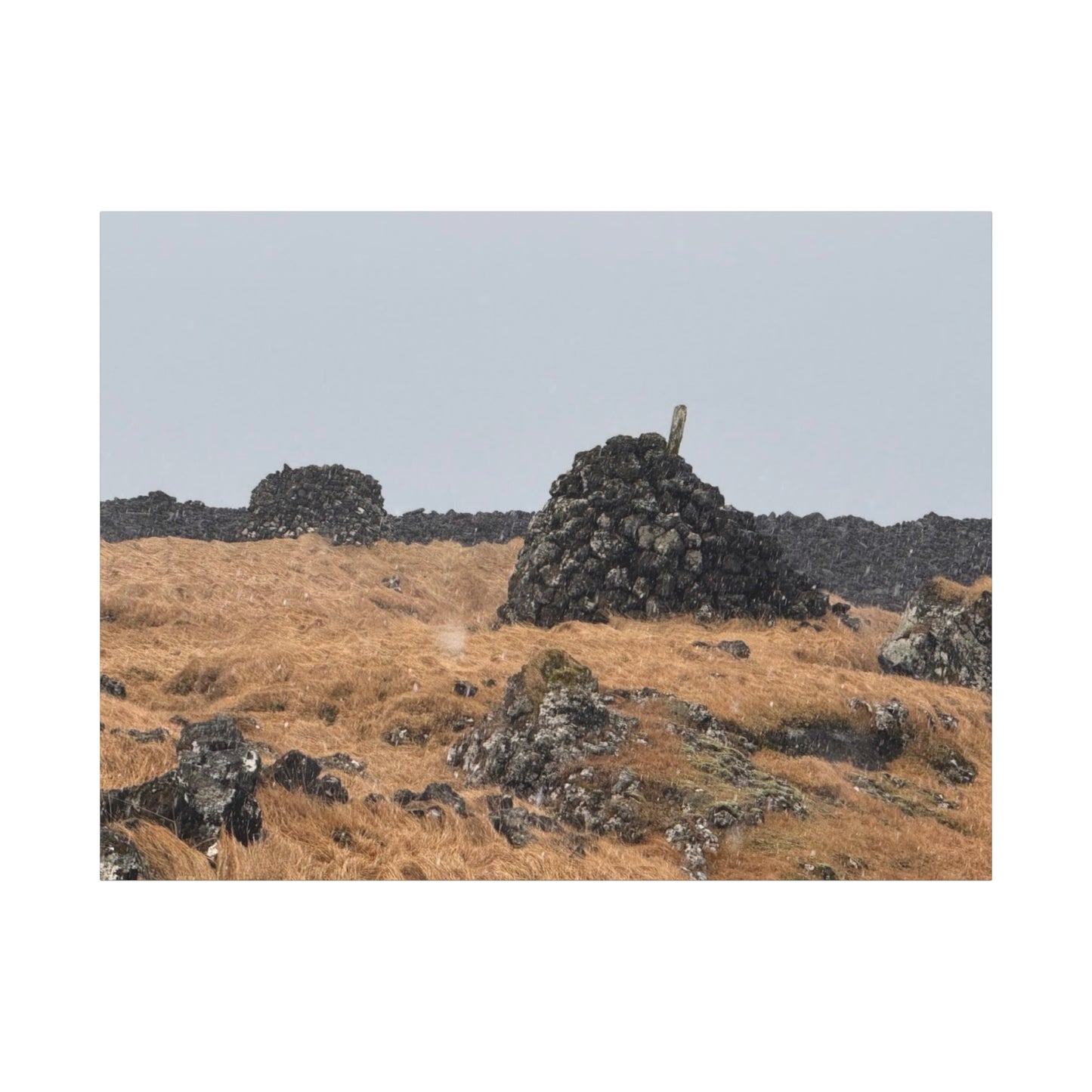 Nature-Inspired Stretched Canvas Art - Tranquil Rock Formation